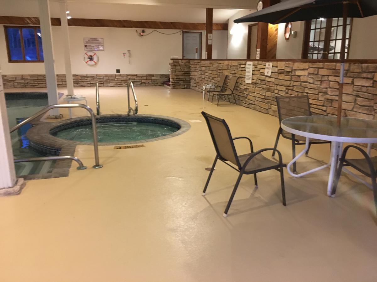 Landmark Motor Inn Glens Falls Kültér fotó